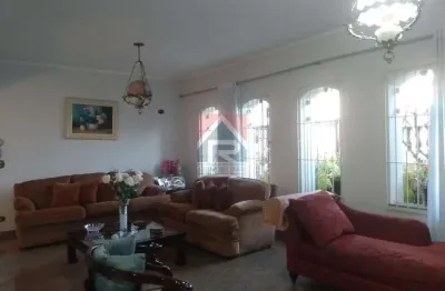 Casa com 4 quartos para alugar no Campestre, Santo André 