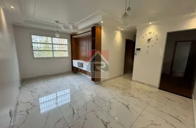 Apartamento com 2 quartos à venda no Jardim Santo André, Santo André 