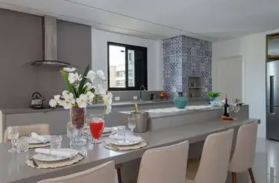Apartamento com 3 quartos à venda na Rua 101, 30, Centro, Balneário Camboriú