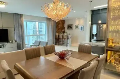 Apartamento com 4 quartos à venda na Rua 2412, 101, Centro, Balneário Camboriú