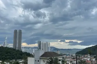 Terreno em condomínio fechado à venda na Avenida Hermógenes de Assis Feijó, 621, Barra, Balneário Camboriú