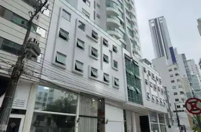 Apartamento com 3 quartos à venda na Rua 3610, 200, Centro, Balneário Camboriú