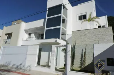 Casa com 5 quartos à venda na Rua Cruz E Souza, 184, Praia dos Amores, Balneário Camboriú