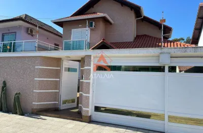 Sobrado com 4 quartos, Três Marias, Peruíbe - R$ 1.2 mi, Cod: 2764