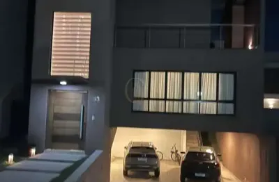 Casa em condomínio fechado com 3 quartos à venda na Rua Octacyr Reinaldo Mion, 532, Xaxim, Curitiba