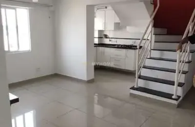 Cobertura com 3 quartos para alugar na Rua Anne Frank, 2410, Boqueirão, Curitiba