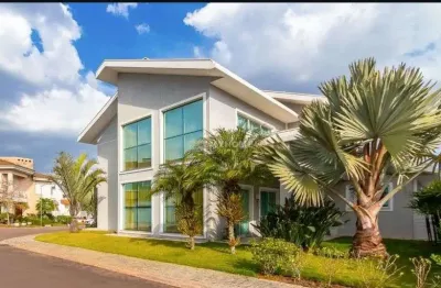 Casa em condomínio fechado totalmente mobiliada - boulevard uberaba