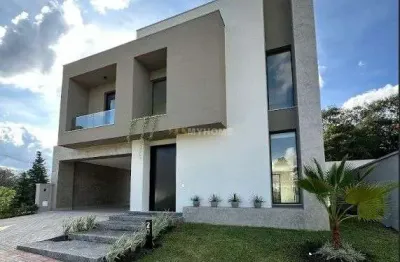 Casa em condomínio no barigui com 4 suítes e 4 vagas