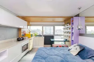 Studio totalmente mobiliado no centro,ao lado utfpr, shopping estação e mueller!