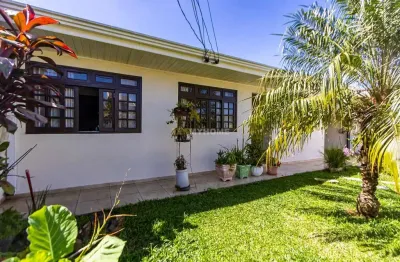 Casa com 3 quartos à venda na Rua Carlos Setin, 317, Afonso Pena, São José dos Pinhais