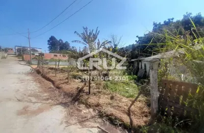 Terreno à venda na Rua Benedita Paula de Moraes, Laranjeiras, Caieiras