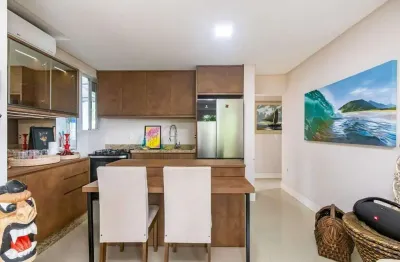 Apartamento com 3 quartos à venda na Rua Carlos Drummond de Andrade, 813, Praia dos Amores, Balneário Camboriú