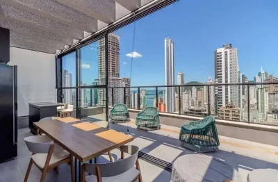 Cobertura à venda no ed. florence garden em balneário camboriú