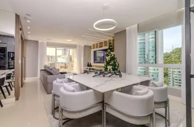 Apartamento com 3 quartos à venda na Avenida Brasil, 109, Pioneiros, Balneário Camboriú