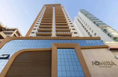 Apartamento na zona central de balneário camboriú com quatro suites