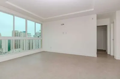 Apartamento na planta à venda em balneário camboriú com 4 suítes