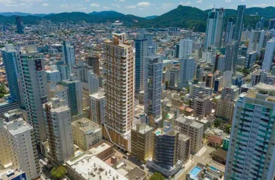 Apartamento à venda na planta na 2ª quadra de balneário camboriú