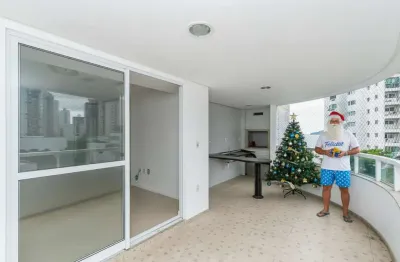 Apartamento quadra mar à venda em balneário camboriú com 3 quartos