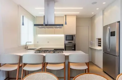 Apartamento com 4 quartos à venda na Rua 1111, 59, Centro, Balneário Camboriú