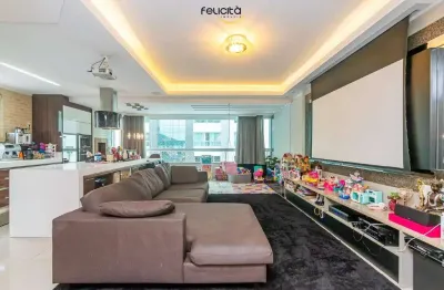Apartamento à venda no centro de balneário camboriú com duas suítes