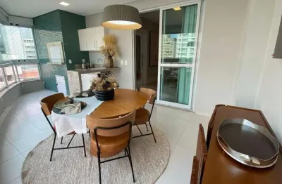 Apartamento a poucos passos do mar à venda em balneário camboriú
