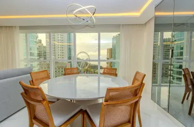 Apartamento com 04 suítes e vista para o mar à venda em balneário camboriú.