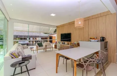 Casa com 4 quartos à venda na Rua Rui Barbosa, 33, Praia dos Amores, Balneário Camboriú