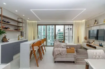 Apartamento com 4 quartos à venda na Rua 1201, 400, Centro, Balneário Camboriú