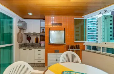 Apartamento com 3 quartos à venda na Rua 1822, 33, Centro, Balneário Camboriú