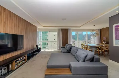 Apartamento com 3 quartos à venda na Avenida Brasil, 577, Centro, Balneário Camboriú