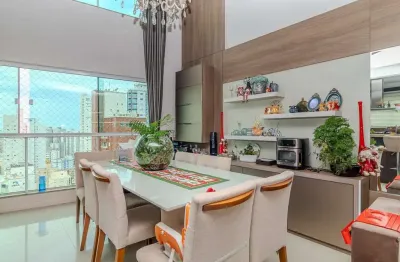Apartamento com 4 quartos à venda na Rua 3122, 321, Centro, Balneário Camboriú