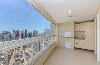 Apartamento com 3 quartos à venda na Rua 1520, 300, Centro, Balneário Camboriú