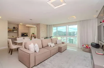 Apartamento à venda no centro de balneário camboriú no ed. puerto velero