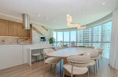 Apartamento vista mar à venda no ed. le majestic no centro de balneário camboriú