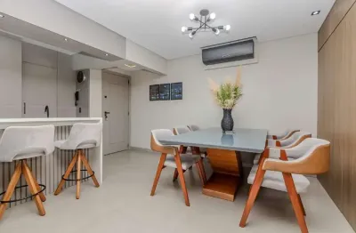 Apartamento à venda no ed. baleia branca no centro de balneário camboriú
