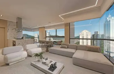 Apartamento com 4 quartos à venda na Rua 3614, 155, Centro, Balneário Camboriú