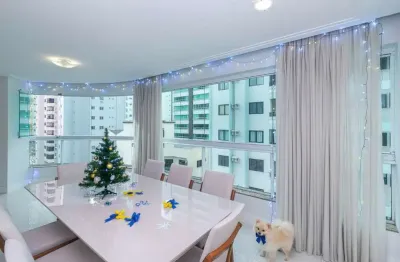 Apartamento com 3 quartos à venda na Rua 2970, 222, Centro, Balneário Camboriú