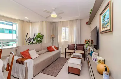 Apartamento à venda na 2ª quadra de balneário camboriú com 3 suítes