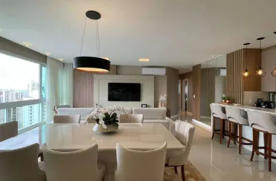 Apartamento com vista mar à venda no ed. puerto velero em balneário camboriú