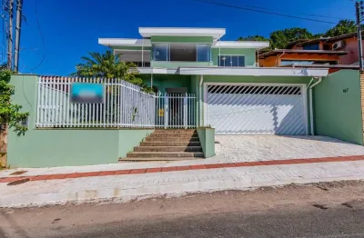 Casa à venda na praia dos amores em balneário camboriú