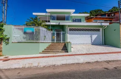 Casa com 3 quartos à venda na Rua José de Alencar, 187, Praia dos Amores, Balneário Camboriú