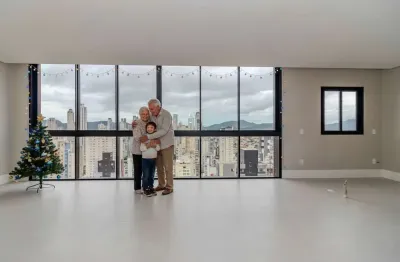 Apartamento com 4 quartos à venda na Rua 600, 250, Centro, Balneário Camboriú