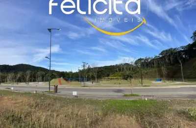 Terreno à venda na Avenida Marginal Oeste, Várzea do Ranchinho, Camboriú
