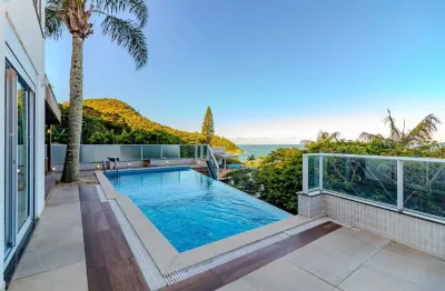 Casa com 5 quartos à venda na Rua Rodolfo Felipe Rosa, 21, Praia do Estaleirinho, Balneário Camboriú