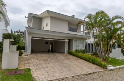 Casa em condomínio fechado com 3 quartos à venda na Avenida Marcio Ferreira de Mello e Silva, 55, Praia Brava, Itajaí