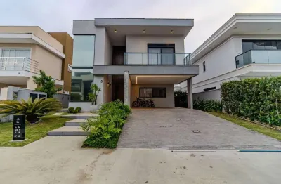 Casa em condomínio fechado com 3 quartos à venda na Rua Ivo José Rebello, 610, Santa Regina, Camboriú