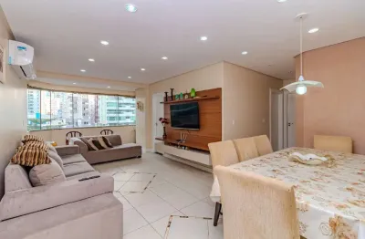 Apartamento próximo ao mar à venda no ed. cidade grande grande em balneário camboriú
