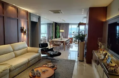 Apartamento com vista mar à venda no ed. biarritz em balneário camboriú