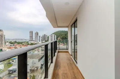 Apartamento com 2 dormitórios no condomínio lago moraine no bairro fazenda em itajaí