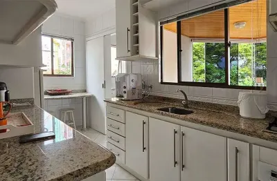 Apartamento à venda no ed. costa do sol em balneário camboriú